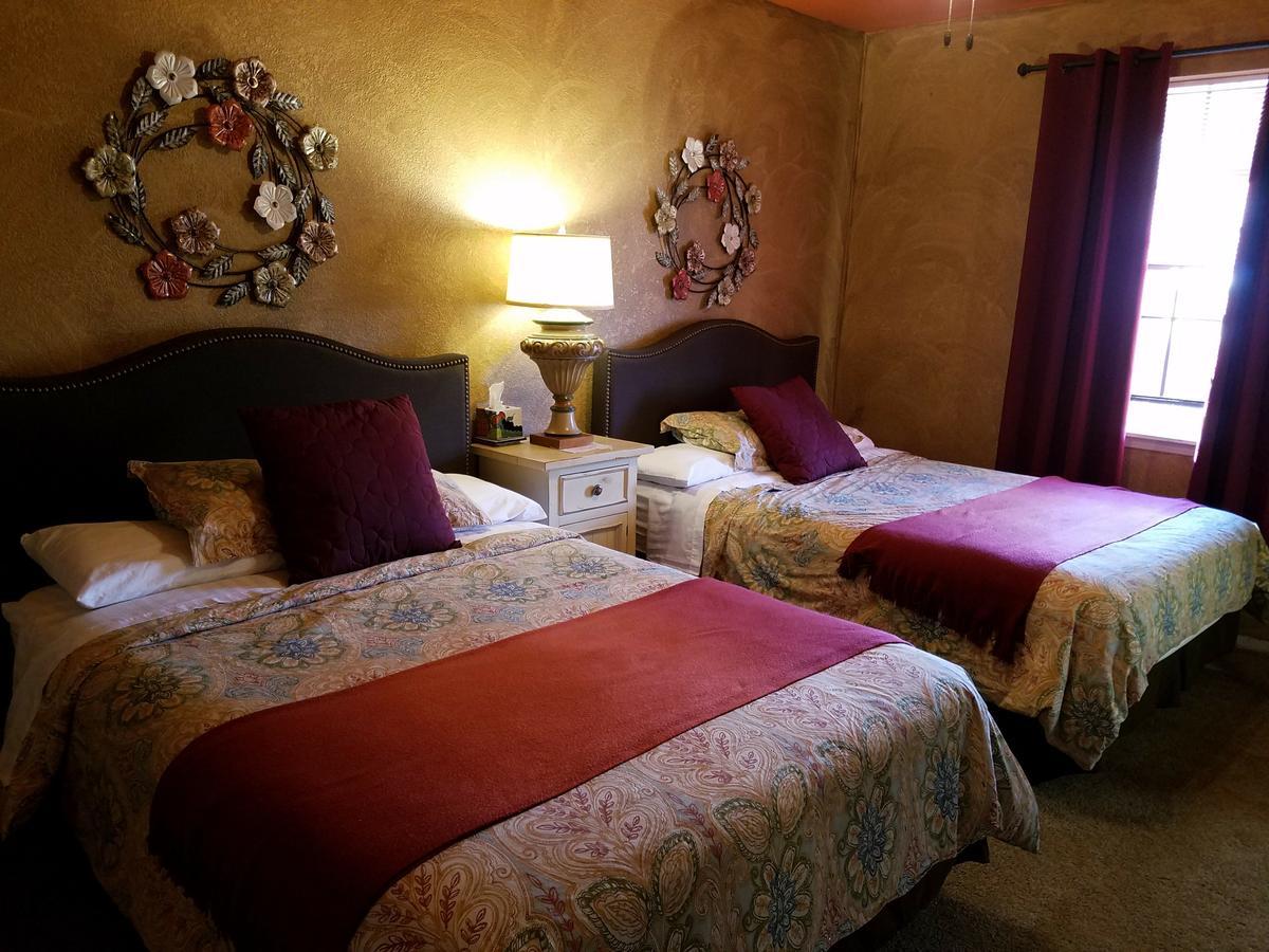 Los Milagros Hotel Columbus Bagian luar foto