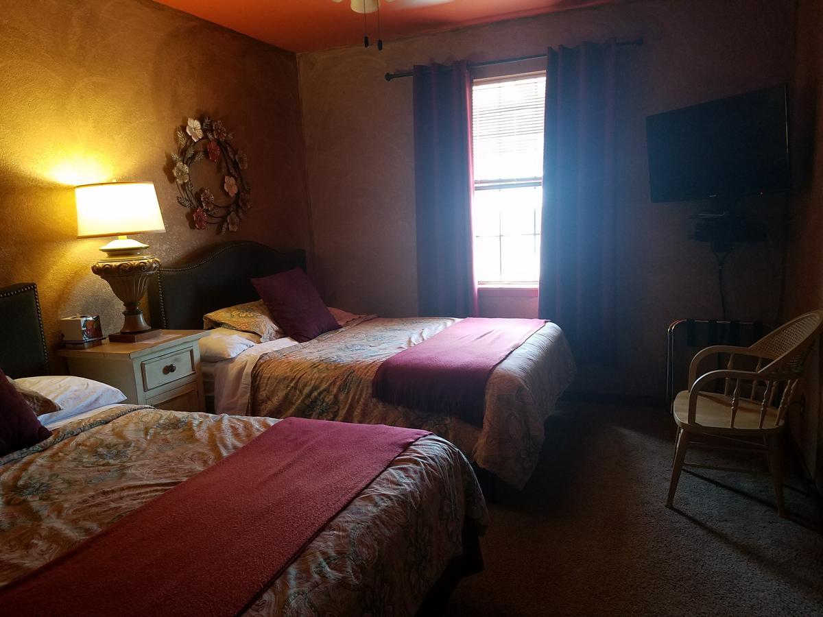 Los Milagros Hotel Columbus Bagian luar foto